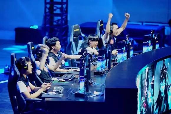 neL补充NiKo转会传言：此前拒绝系Falcons赛事过少